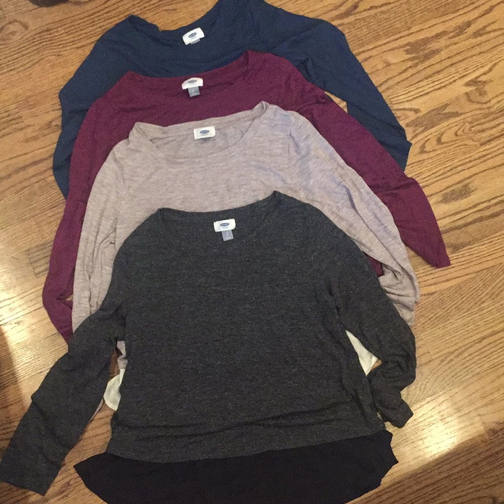 4 Women's Old Navy Sweaters Size S
