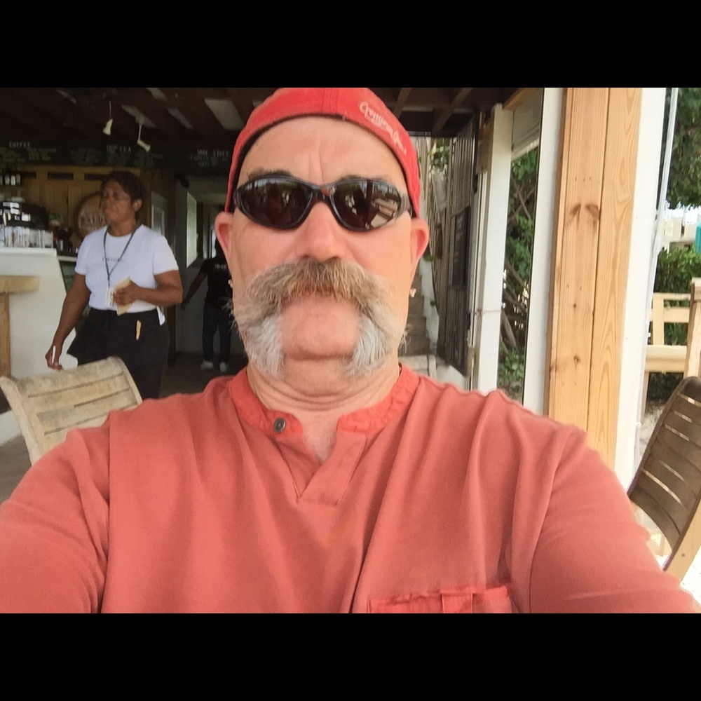 Meet your Posher, Robert