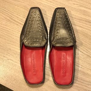 Robert Zur gold slide on shoes