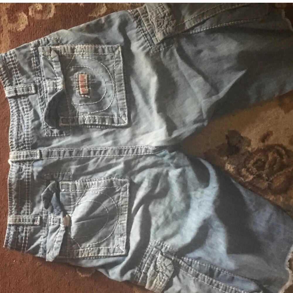 True religion - Picture 2 of 8