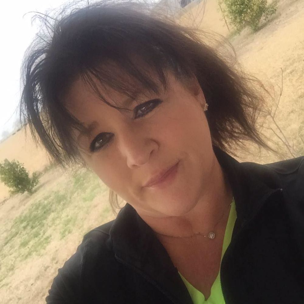 Meet your Posher, Pam