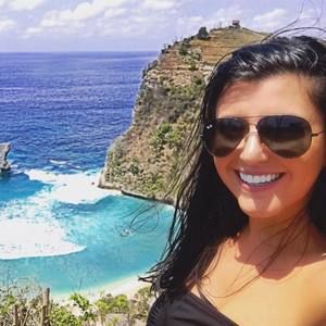 Meet your Posher, Ragan