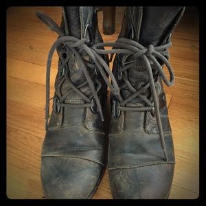 Sorel Joan of Artic waterproof wedge boots