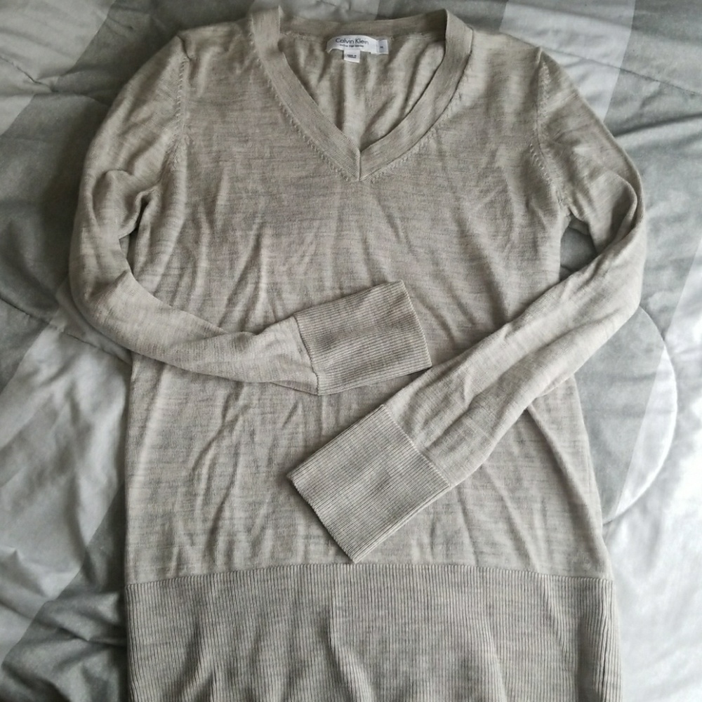 Calvin Klein V-neck Sweater Merino Wool