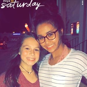 Meet your Posher, Caroline