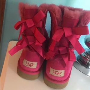 Pink bailey bow ugg boots KIDS