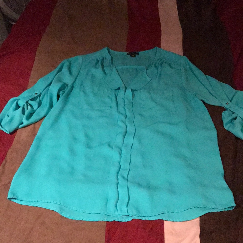 Long sleeve sheer top!
