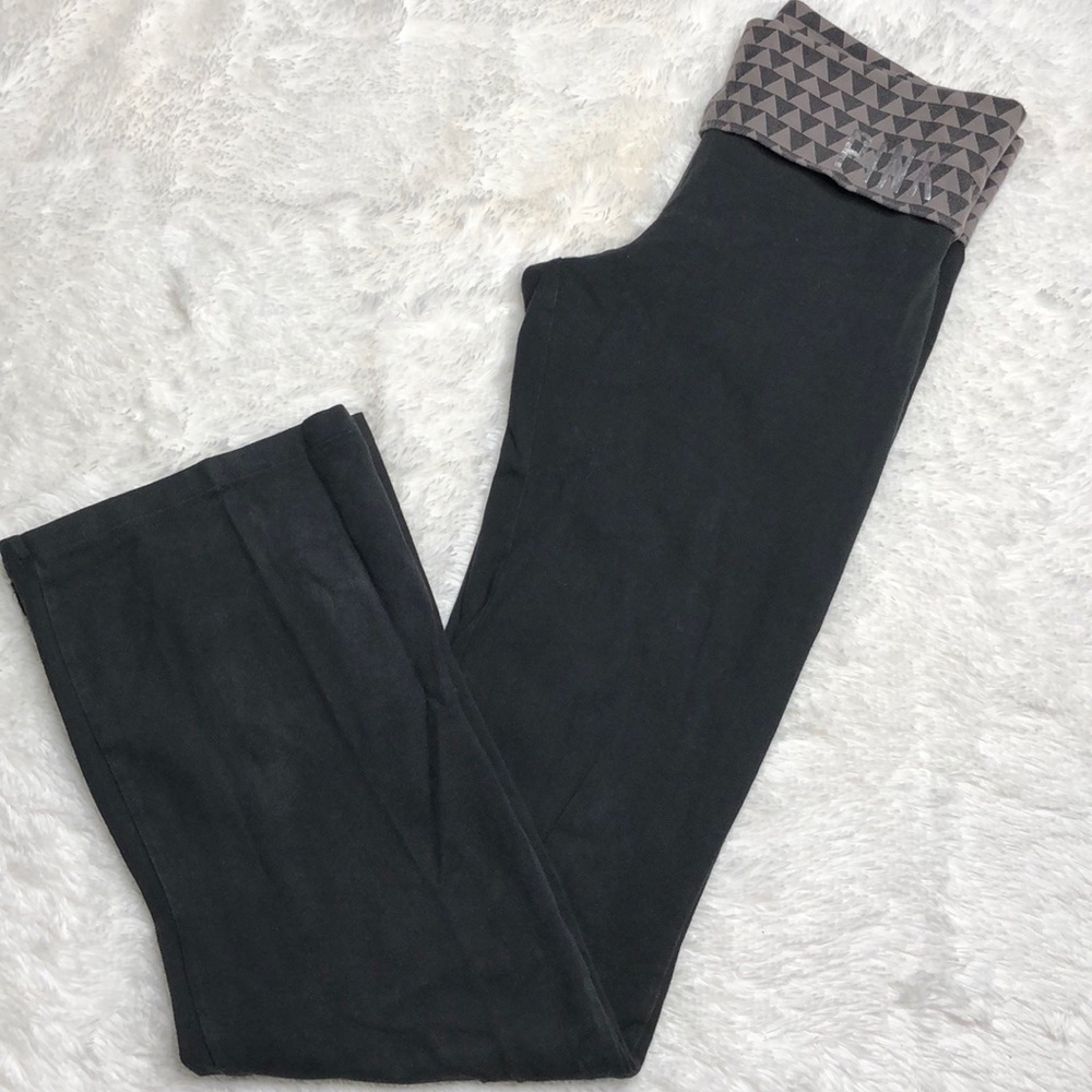 Victoria’s Secret PINK Yoga Pants