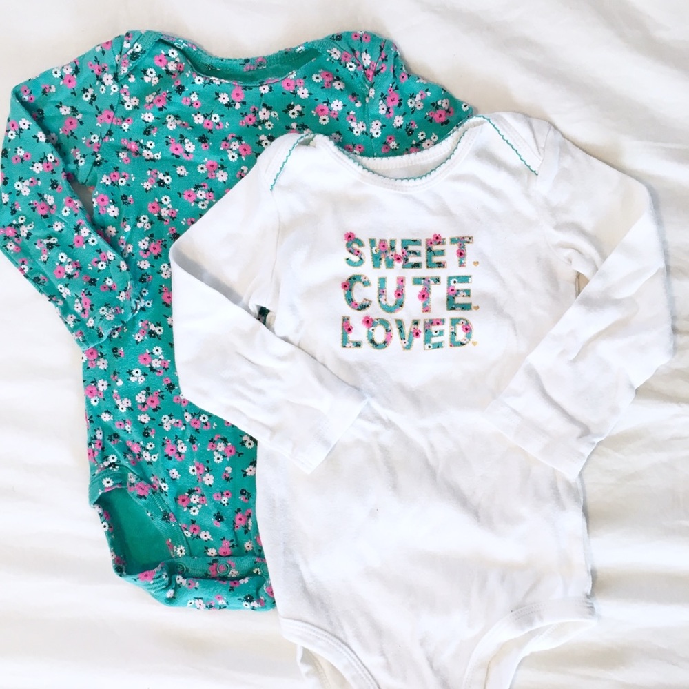 SET OF TWO - 18M Carters long sleeve onesies 💗🐱