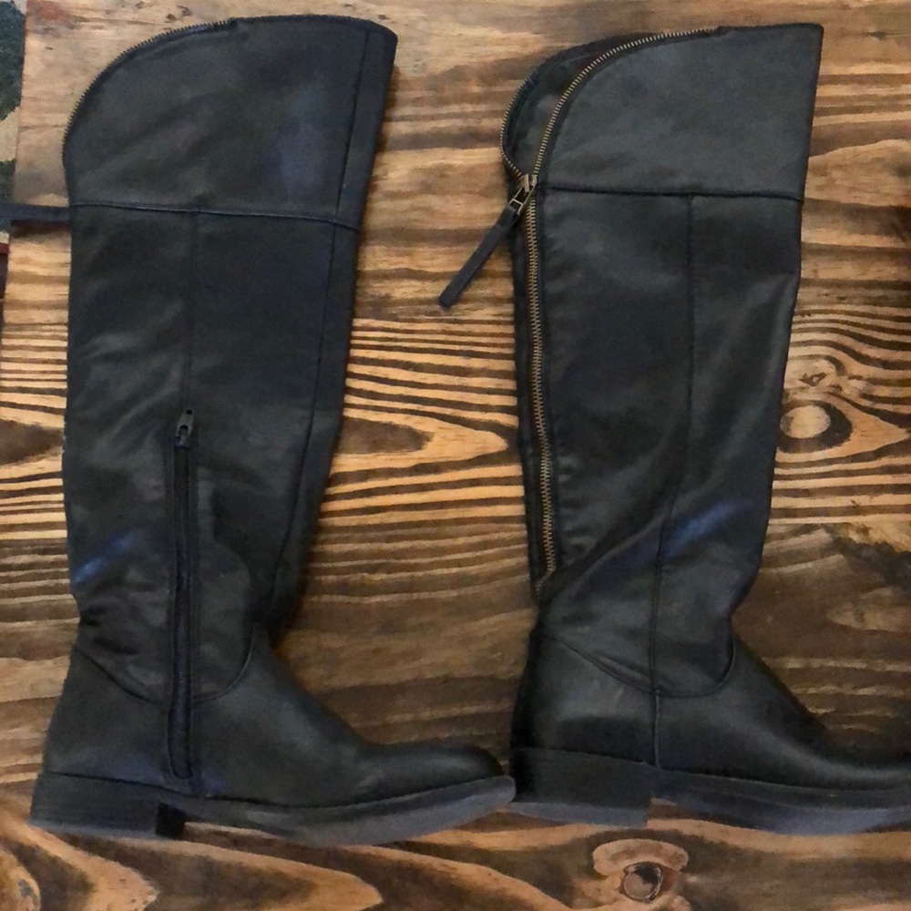 Knee high black boots