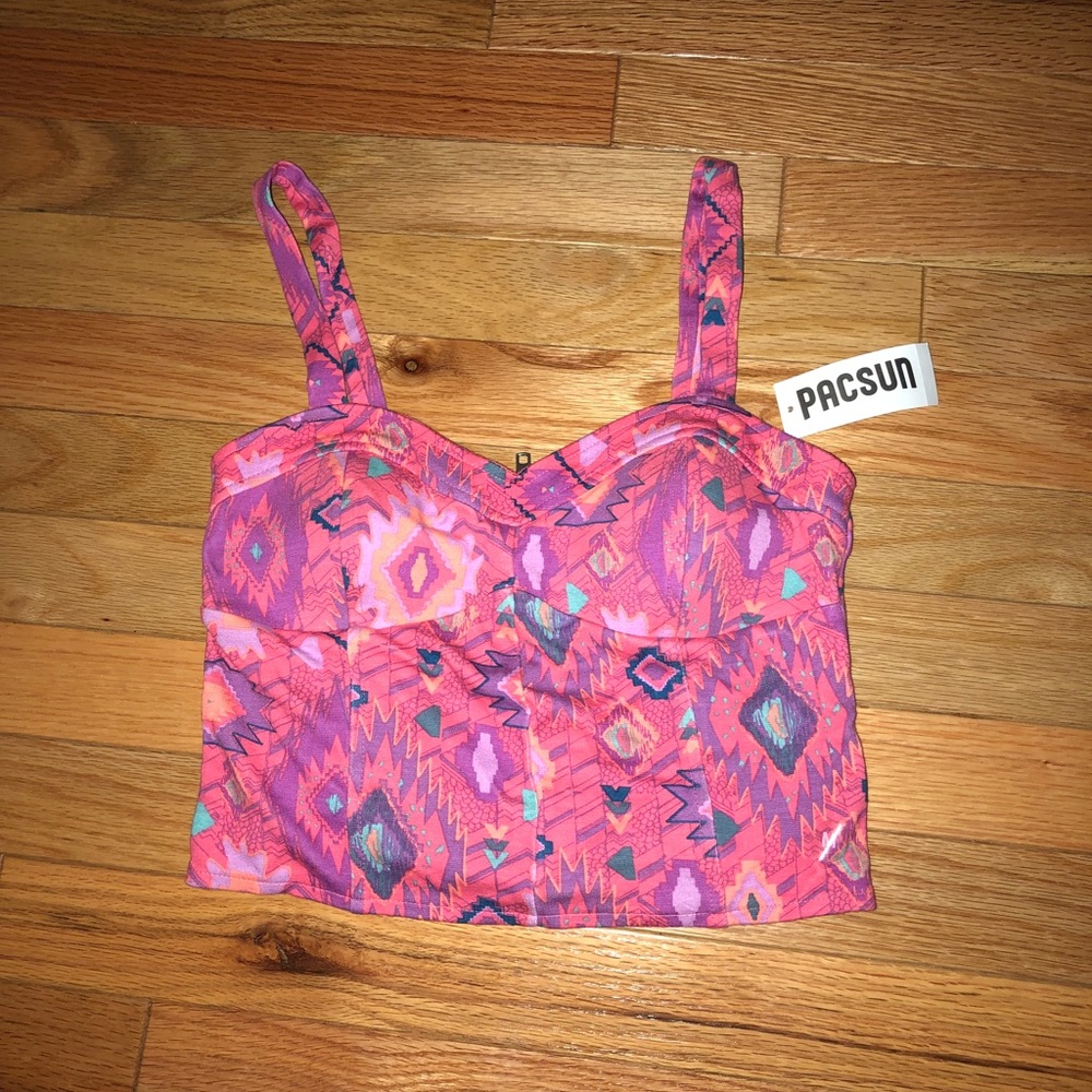 🆕 NWT PacSun Crop Top