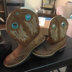 Ariat boots women’s 10