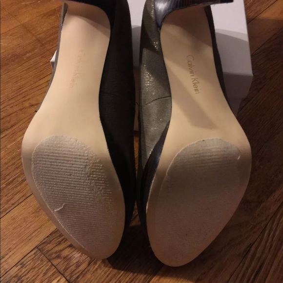 NIB Calvin Klein, Gilda/Stilettos, sz 9.5M - Picture 2 of 4