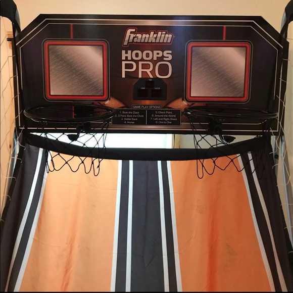Franklins hoop pro basketball shoot out - Picture 2 of 4
