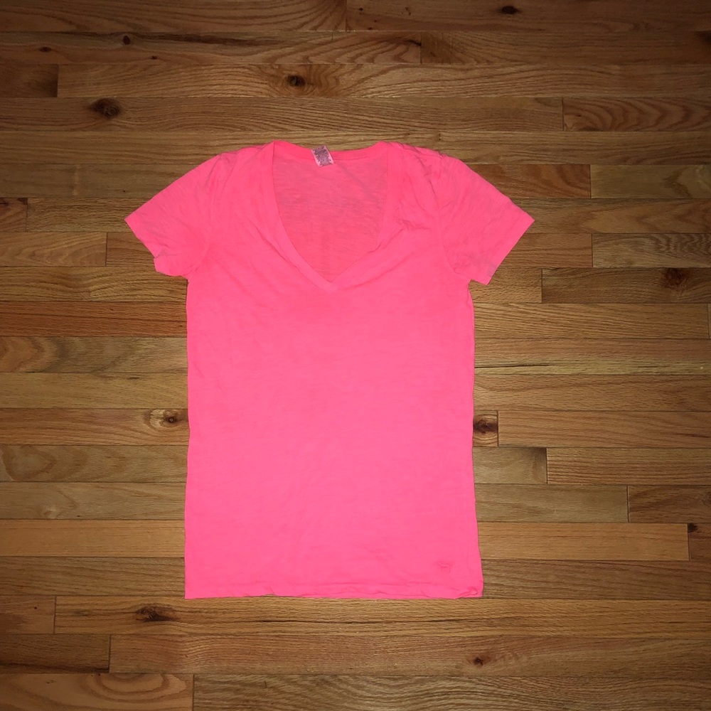 VS Pink T-shirt