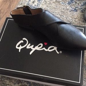 QUPID NEW IN BOX SIZE 9
