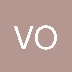 Meet your Posher, Valecia