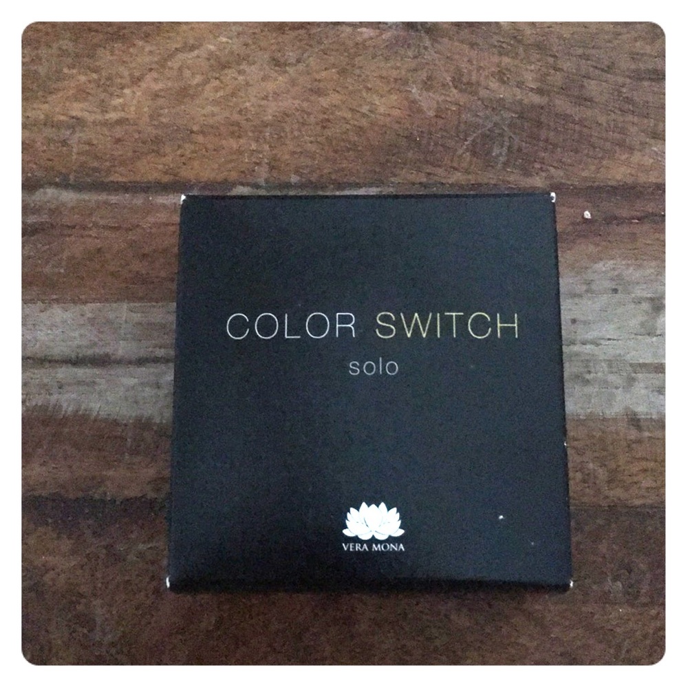 Vera Mona Solo Brush Cleaner