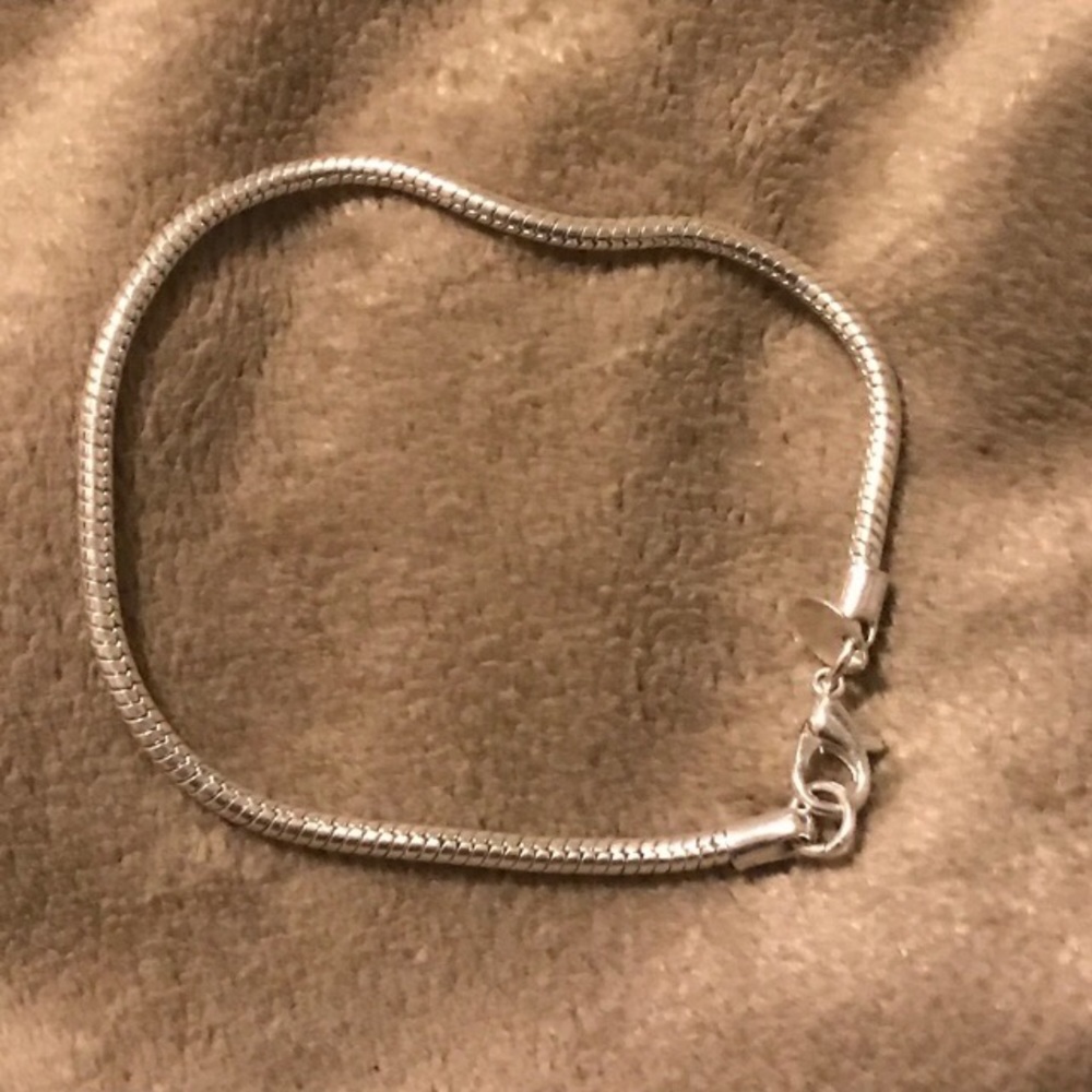 Sterling Silver Bracelet 🎁