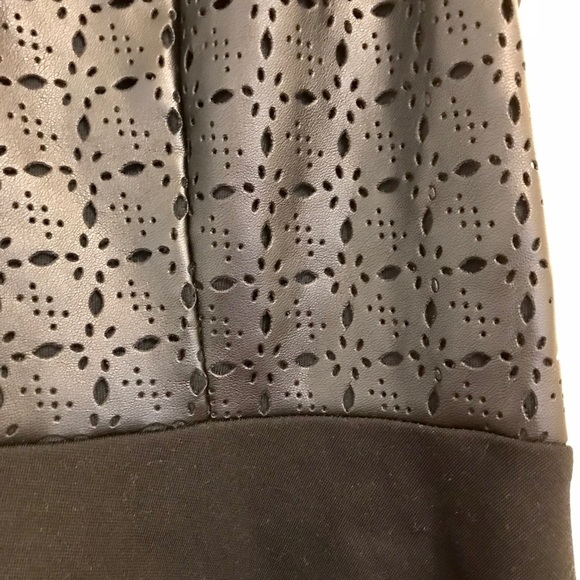 Ella Moss 👗 black laser-cut faux leather dress, M - Picture 5 of 8
