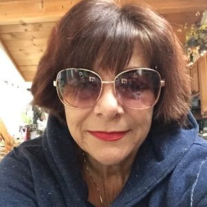 Meet your Posher, Marilyn