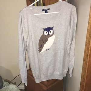 Grey sweater with an owl