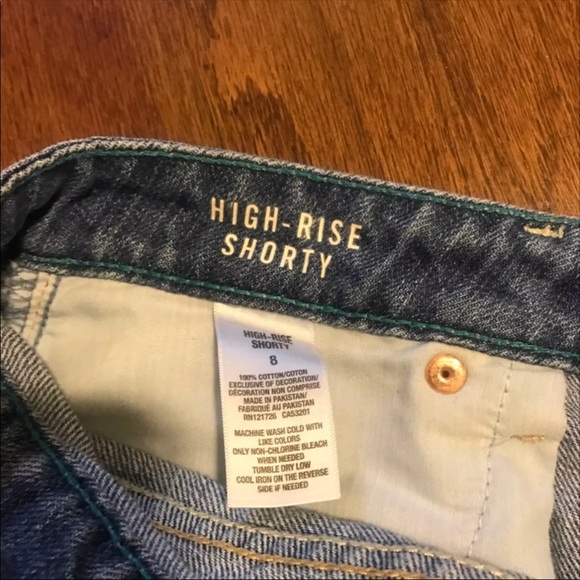 Blue denim daisy dukes Aeropostale size 8 - Picture 4 of 4