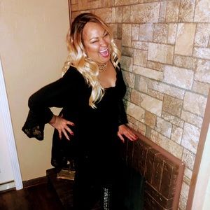 Meet your Posher, Ava