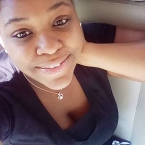 Meet your Posher, Katrina