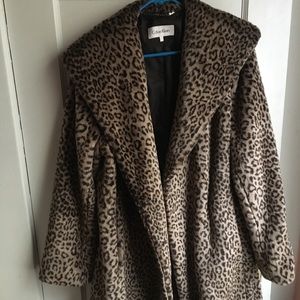 ✨CALVIN KLEIN LEOPARD PRINT FAUX FUR COAT✨