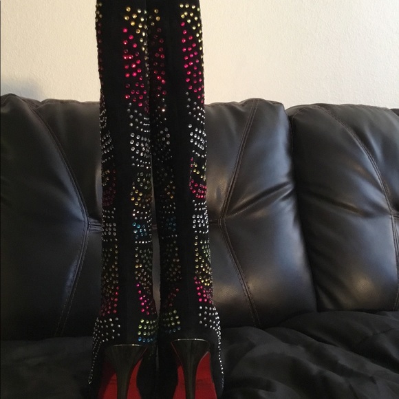 Club style boots - Picture 4 of 4