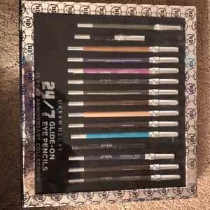 Urban decay glide on eye pencils 15yr collection