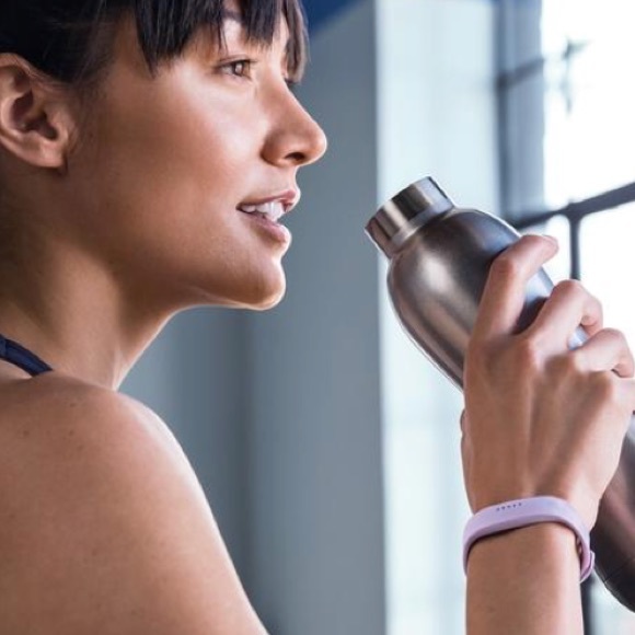 Fitbit Flex 2 Lavender - Picture 4 of 5