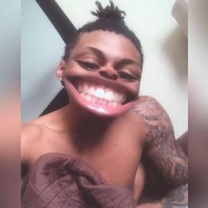 Meet your Posher, Marlon