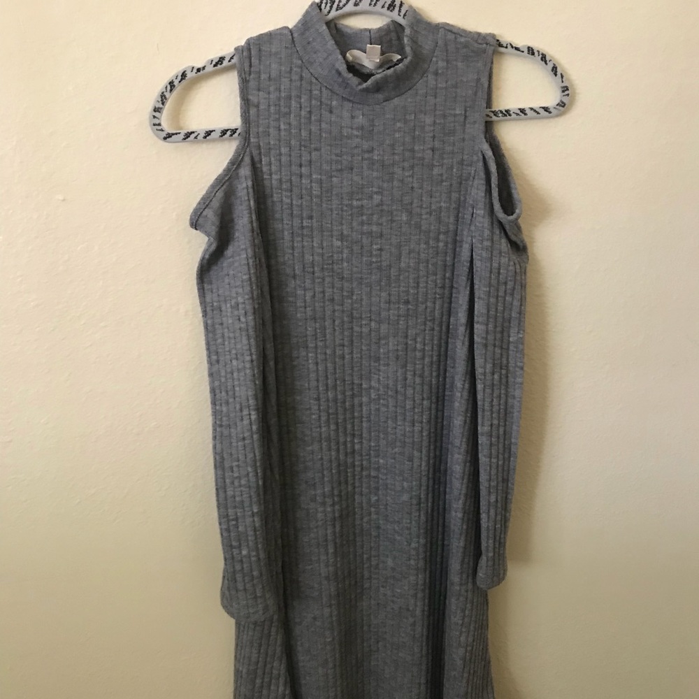 Gray if the shoulder dress