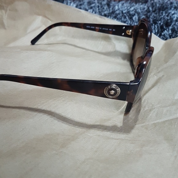 Authentic Versace sunglasses main image 6