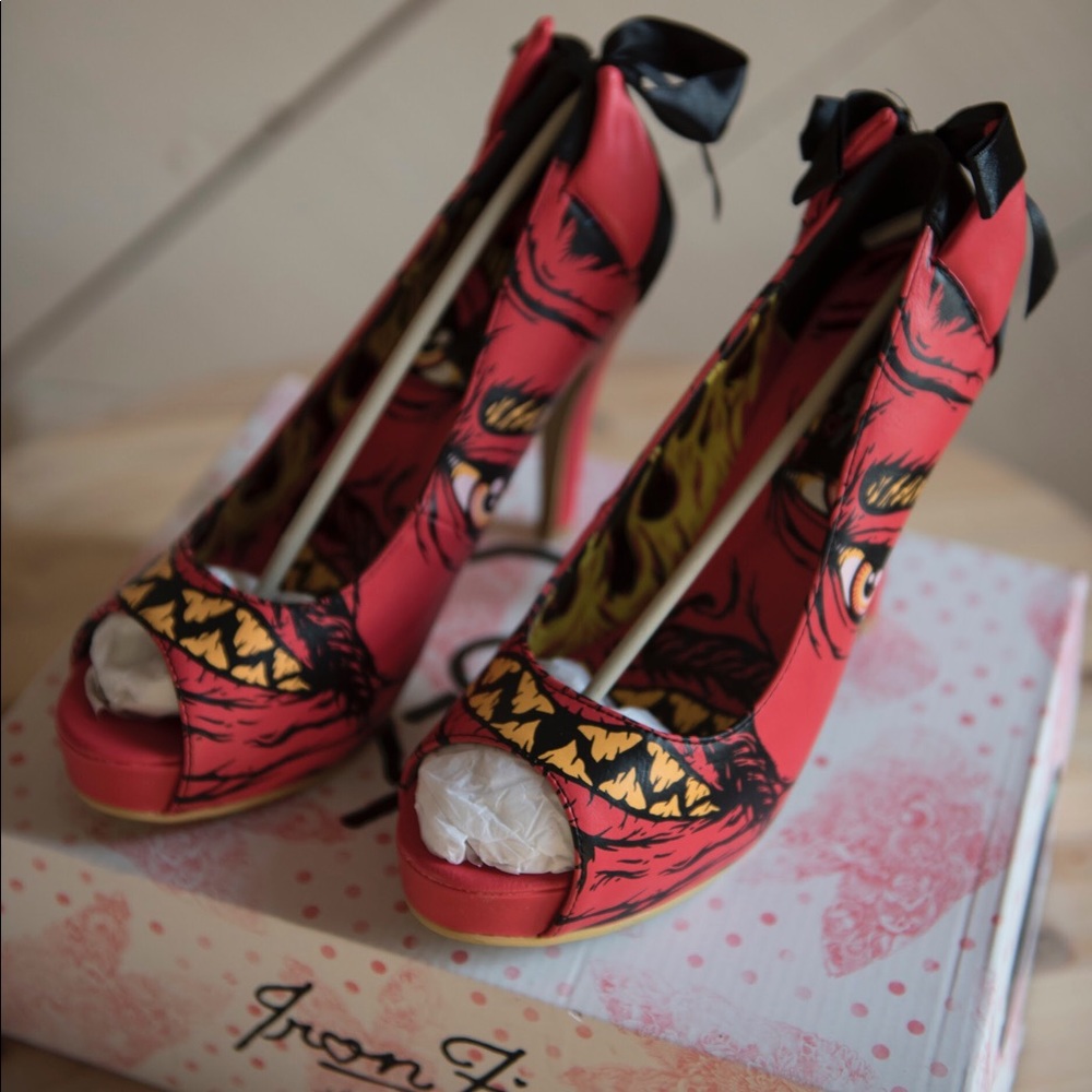 Iron Fist Soul Stealer Platform Devilish Heels