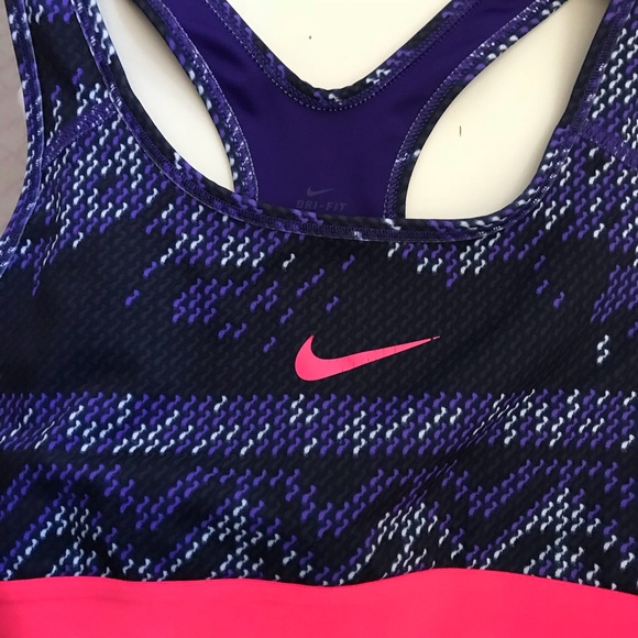Nike Sports Bra - Picture 3 of 3