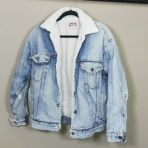 Levi's Denim Disdressed Vintage Jacket