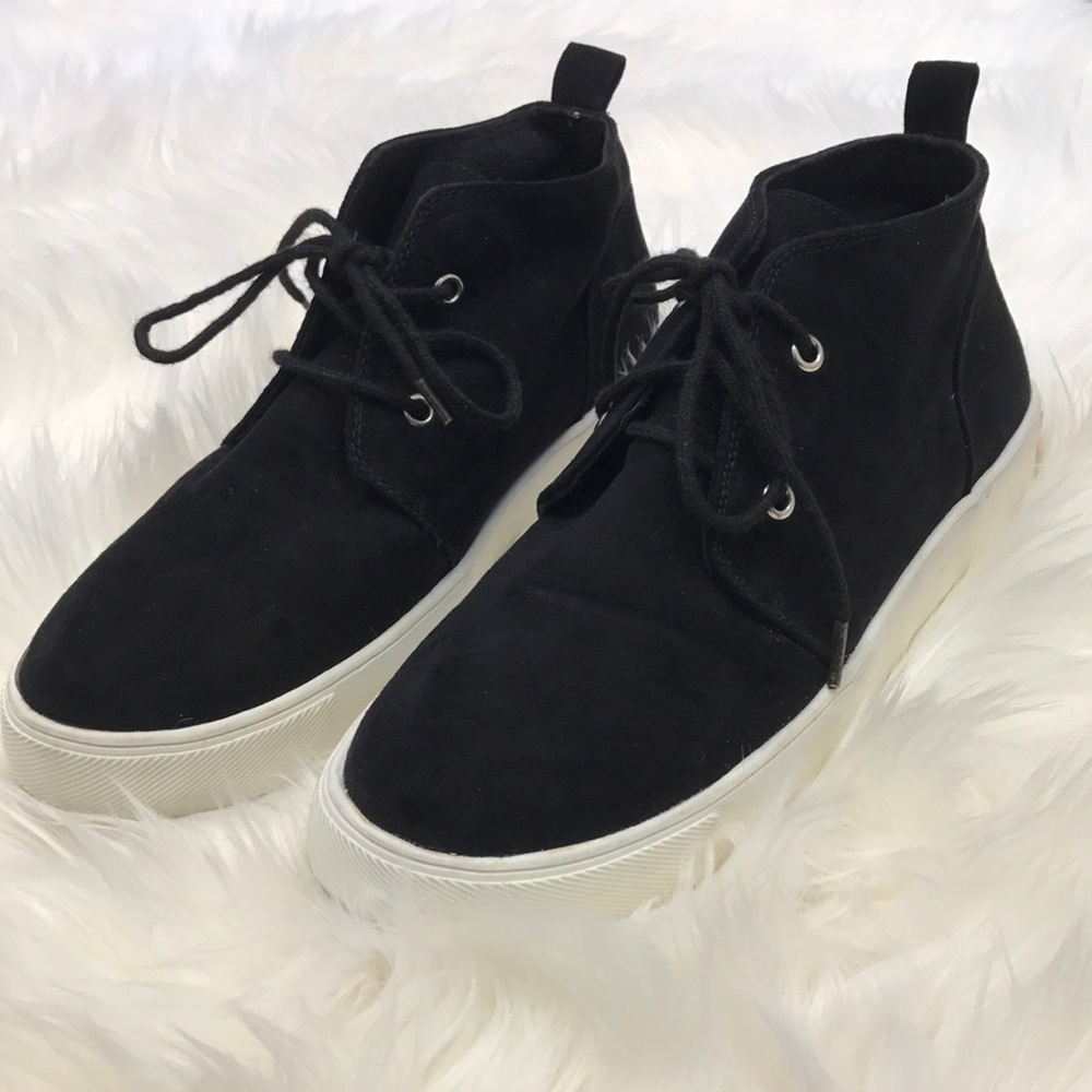 Forever 21  Shoes US Size 8