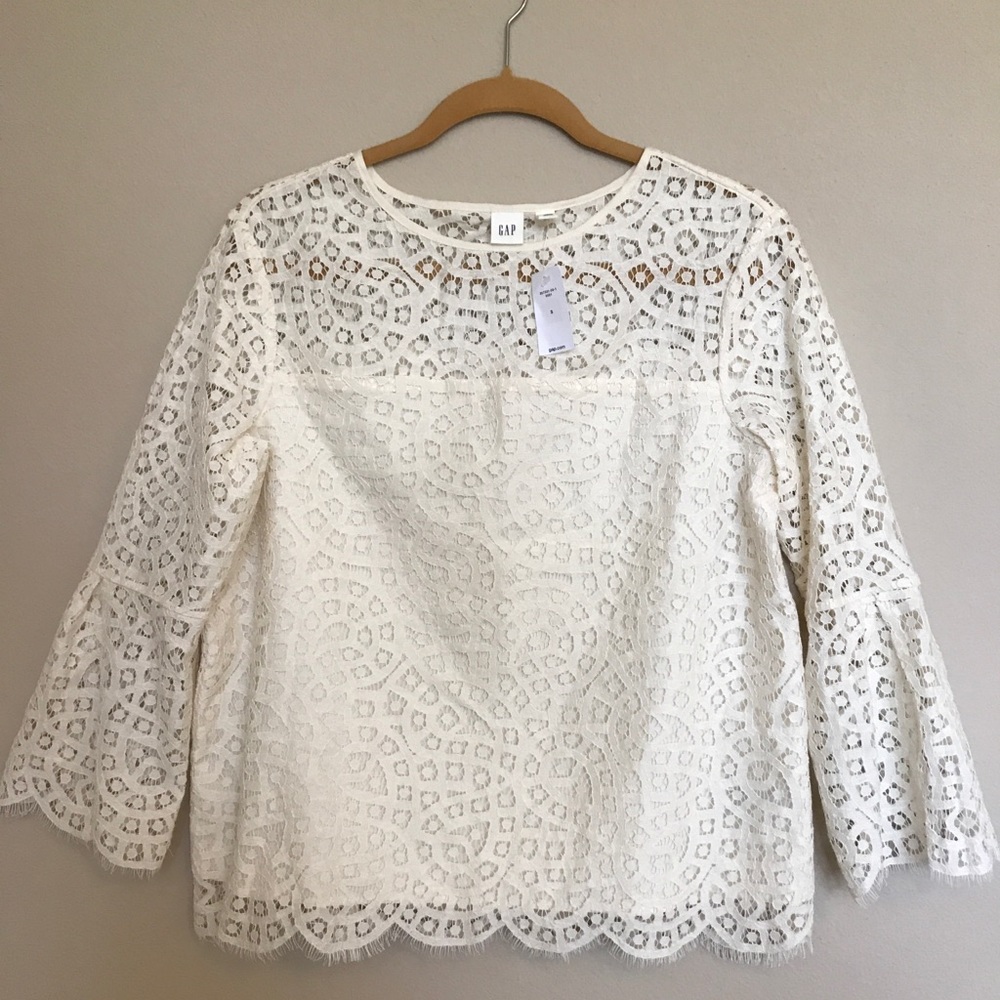 Lace Three-Quarter Bell Sleeve Top