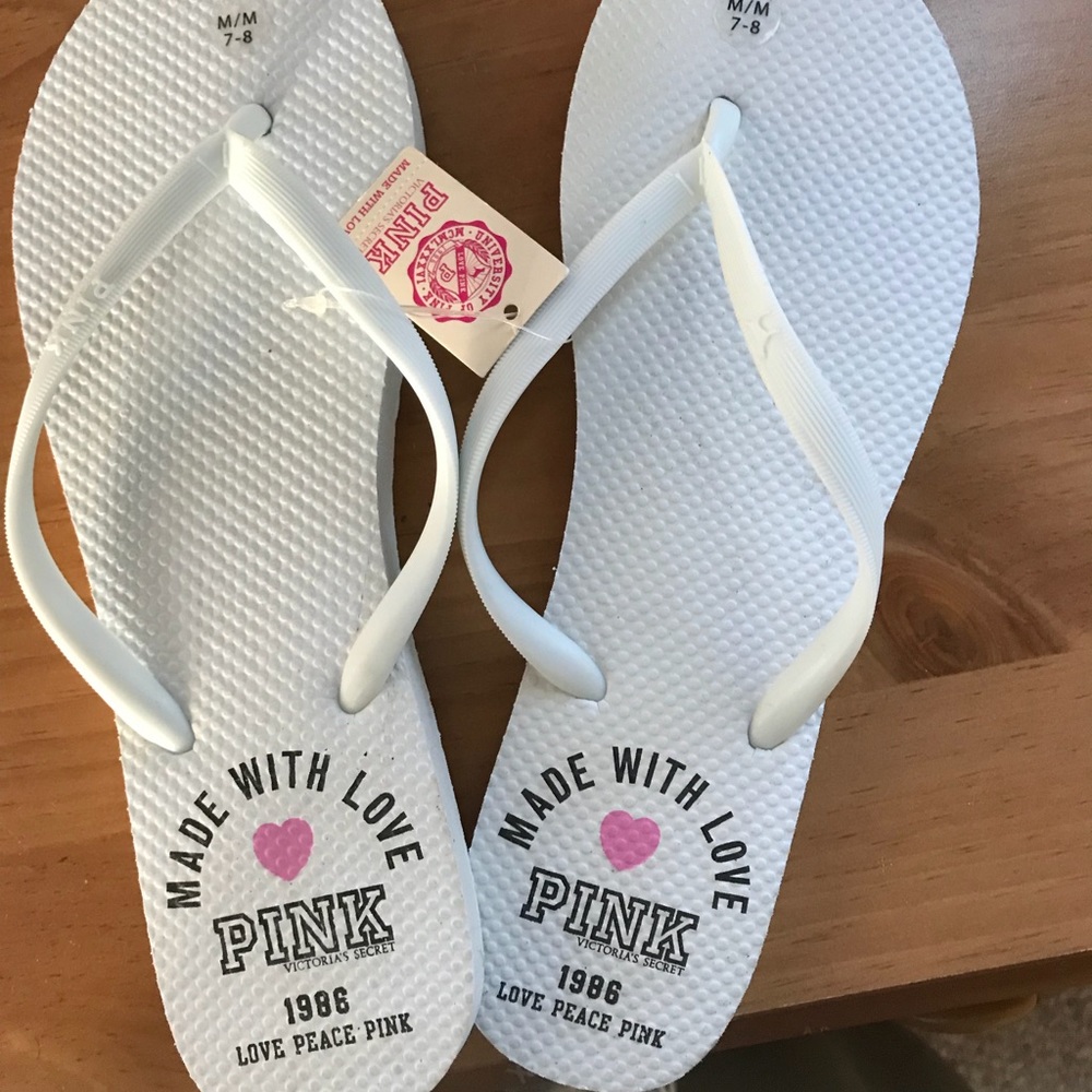 Victoria’s Secret PINK flip flops