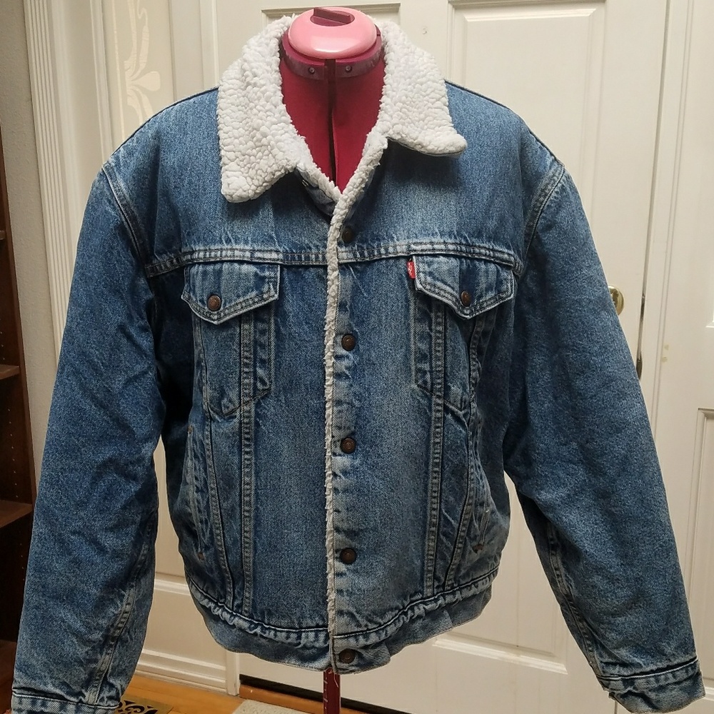 FINAL PRICE REDUCTION! Levi Denim Sherpa Jacket