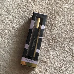 VS Rollerball perfume