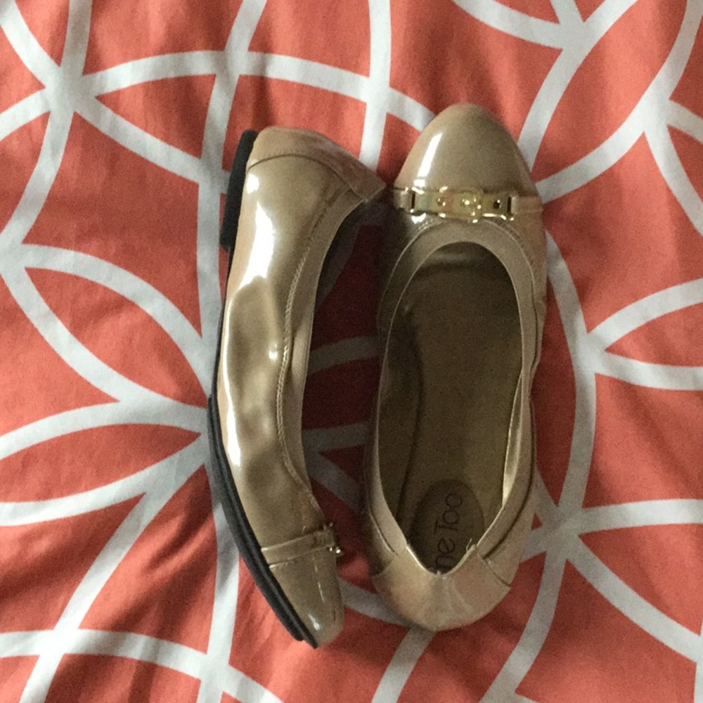 shiny nude flats ⚡️