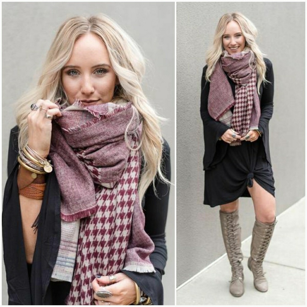 Red Patchwork Houndstooth Scarf - Picture 2 of 4