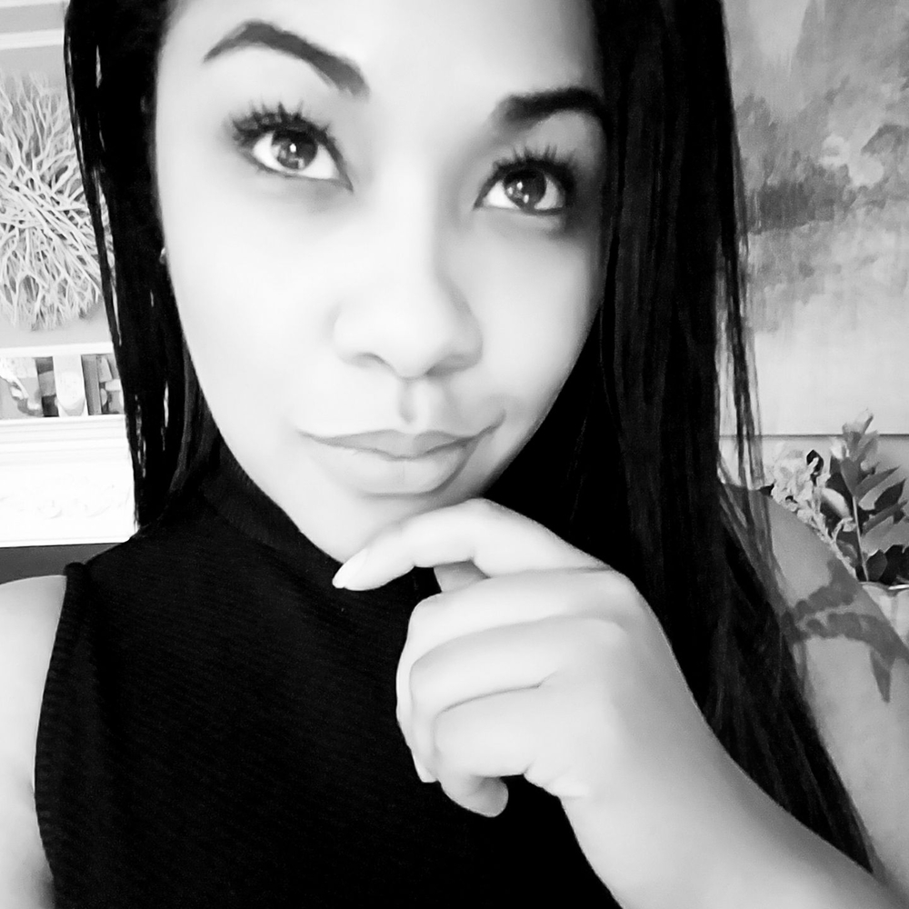 Meet your Posher, Neeki