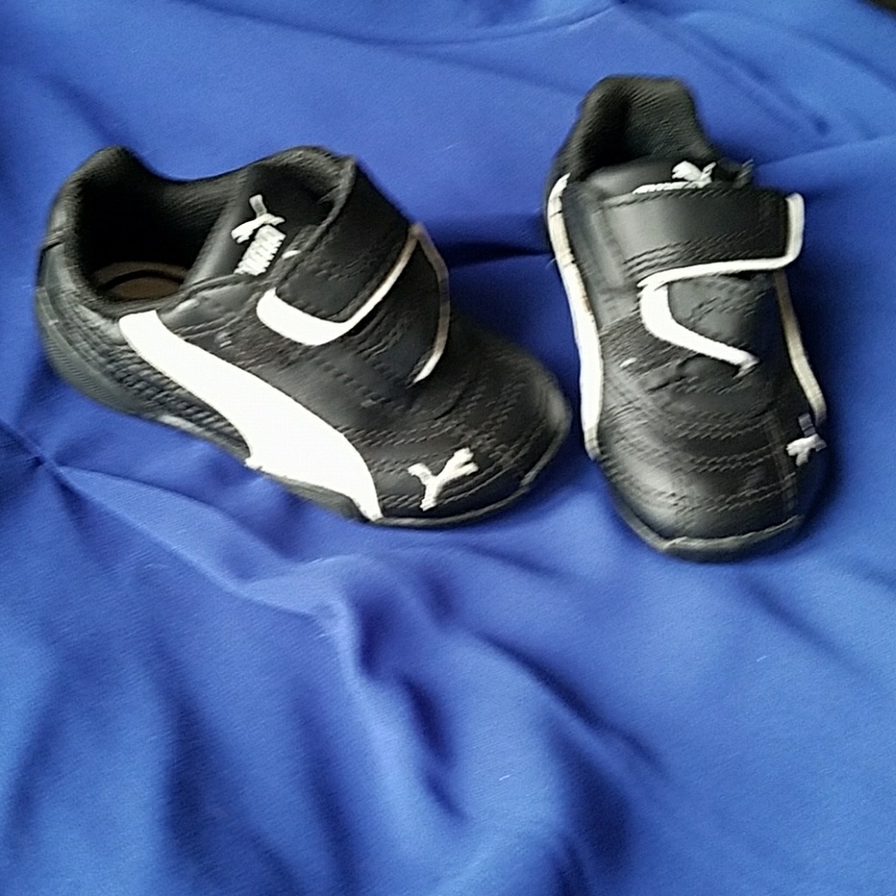 Puma infant tennis shoes 5