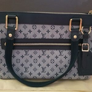 SALE**Auth. Blue Louis Vuitton Lucille PM