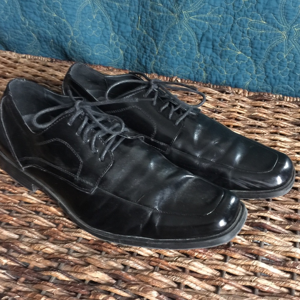 Black Leather Men’s Shoes